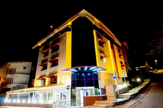 Grand Nora Hotel